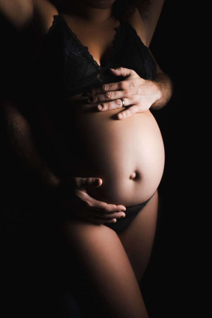 Votre shooting Grossesse à Marseille, entre 26 et 36 SA - Shooting gender reveal à Marseille