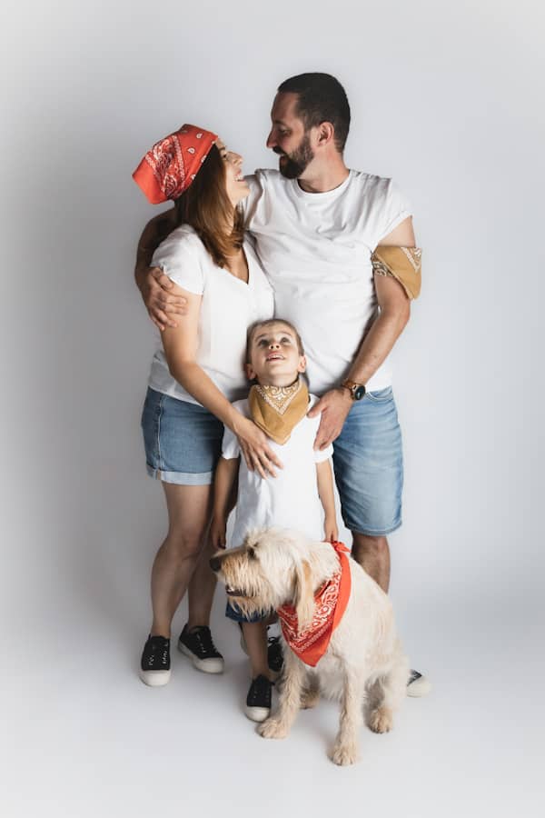 famille séance photo avec son chien