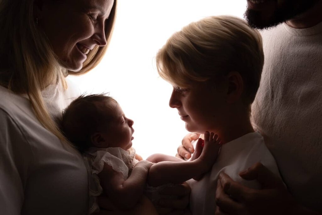 Séance photo naissance au Studio Jote et Suzy à Marseille | Guide de séance -