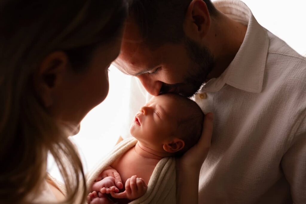 Séance photo naissance au Studio Jote et Suzy à Marseille | Guide de séance -