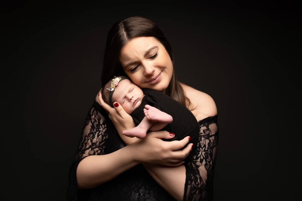 Liste de naissance : 3 raisons pour te convaincre d'y ajouter un shooting naissance - shooting grossesse et naissance