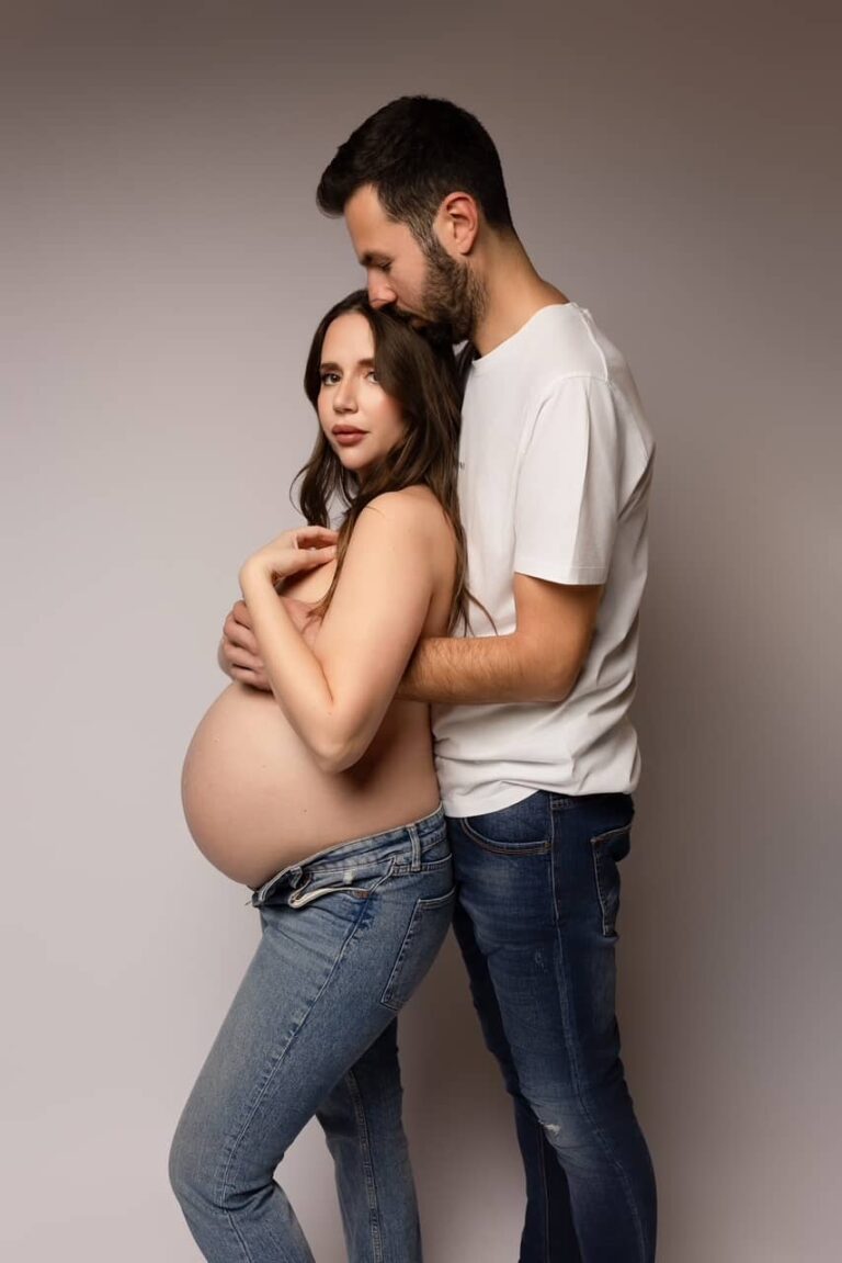 shooting grossesse en couple à marseille