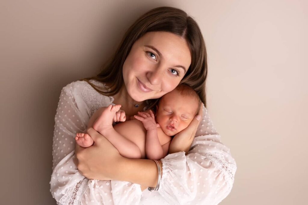 Séance photo naissance au Studio Jote et Suzy à Marseille | Guide de séance -
