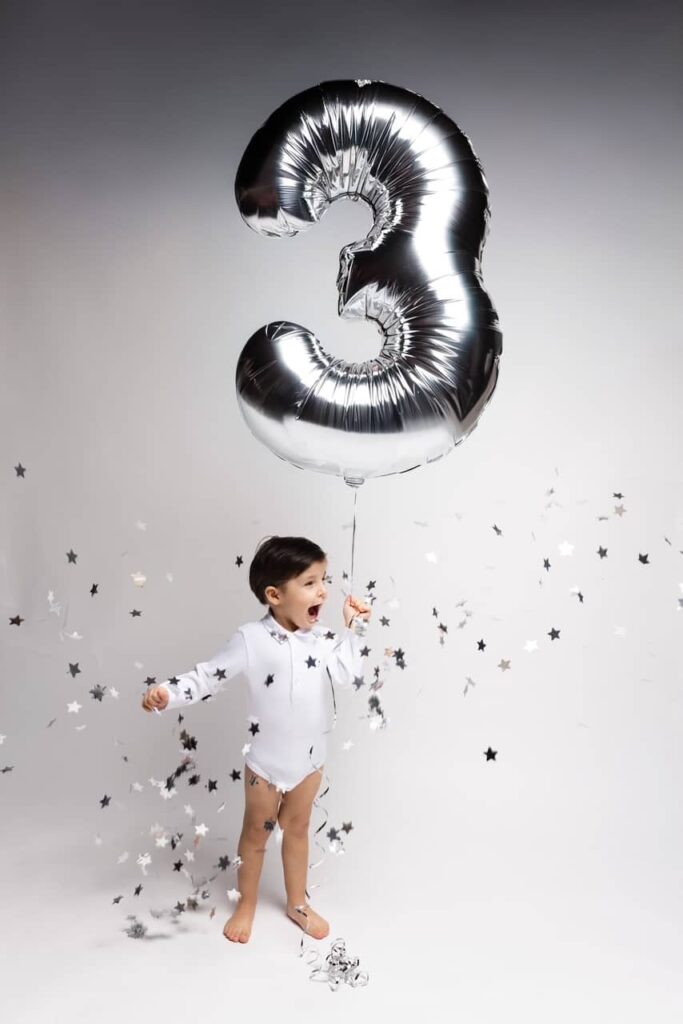 Les séances anniversaires, des étapes importantes à marquer - shooting grossesse et naissance