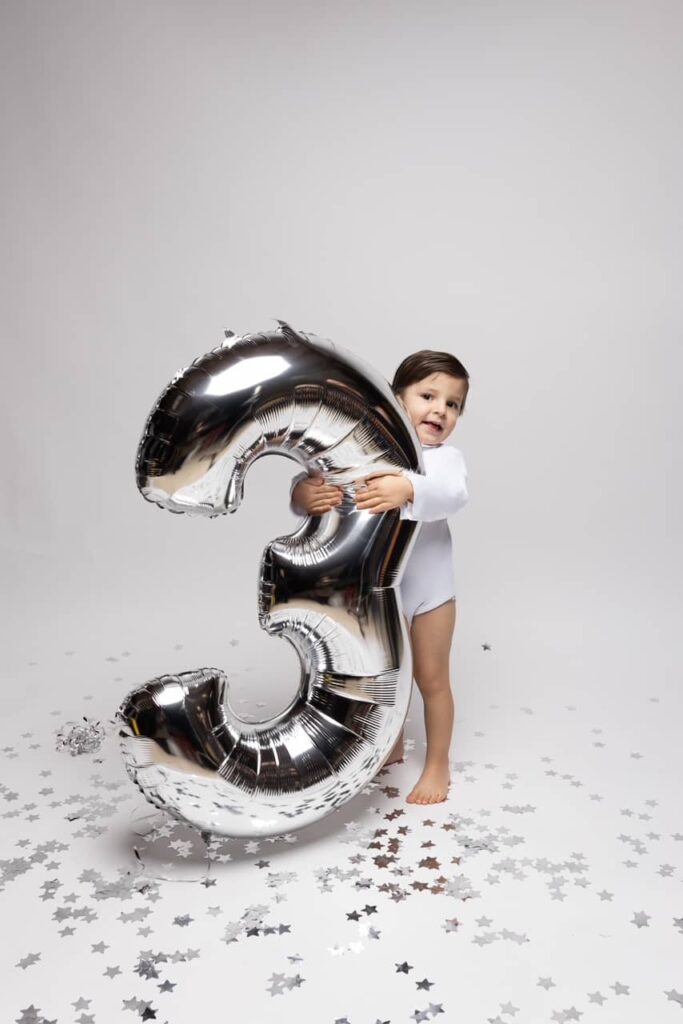 Les séances anniversaires, des étapes importantes à marquer - shooting grossesse et naissance